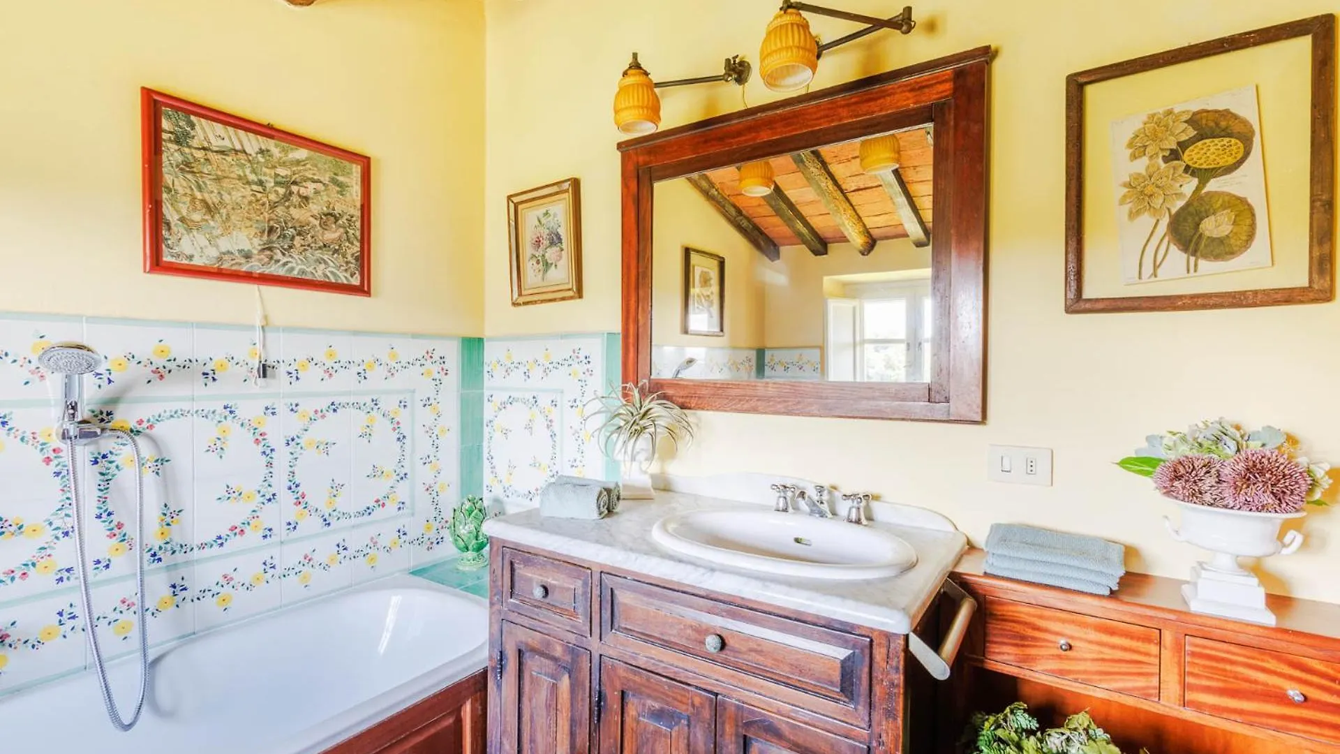 Villa Morello Farmhouse لوكا إيطاليا